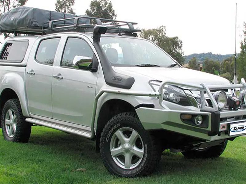 4X4 SNORKEL for the GM/Isuzu D-Max/MU-X 06/2012 Onwards 3.0L Diesel Safari Part Number: SS175HF