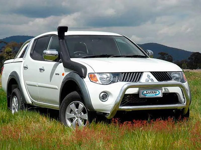 Safari Snorkel for Mitsubishi Triton (07/2006 - 04/2015) SS661HF